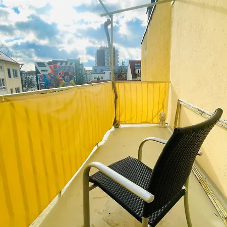 Helle, Grosse, Zentrale Wohnung Mit Balkon Munich Exterior photo