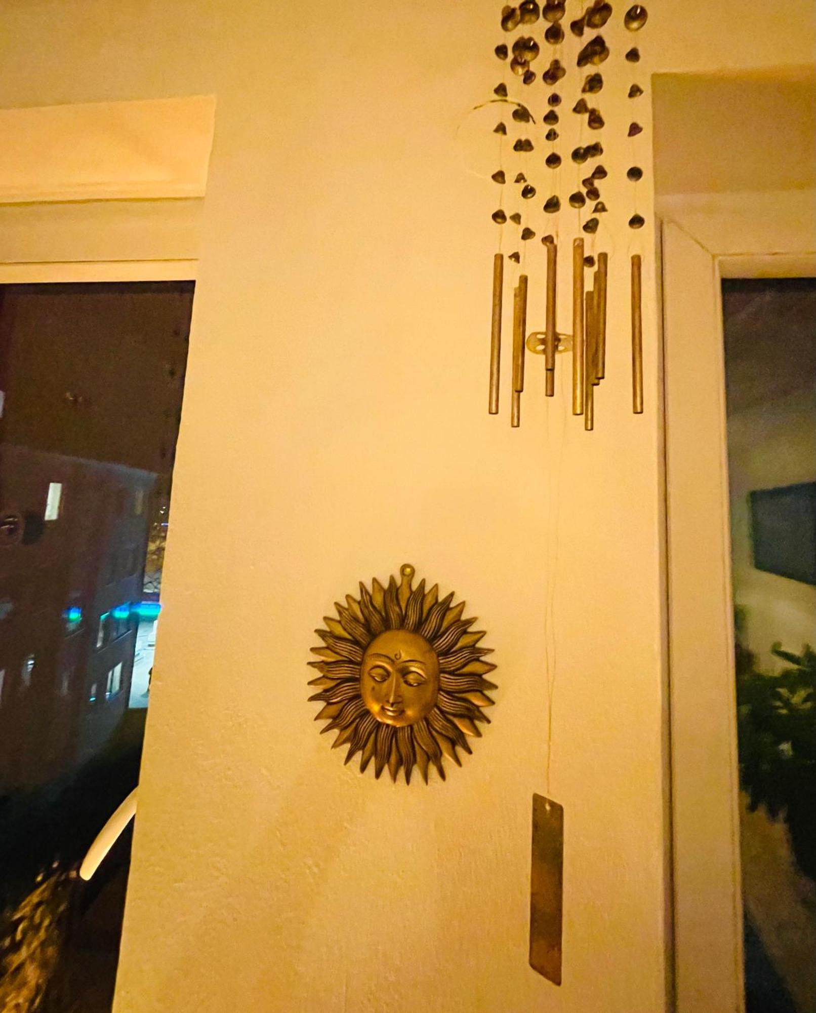 Helle, Grosse, Zentrale Mit Balkon *