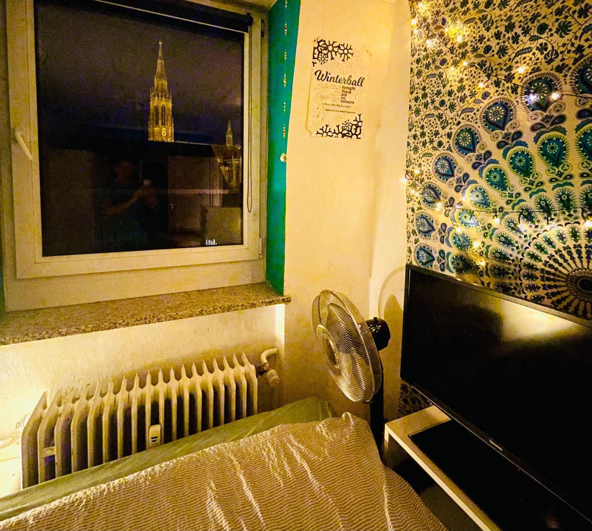 Helle, Grosse, Zentrale Mit Balkon *